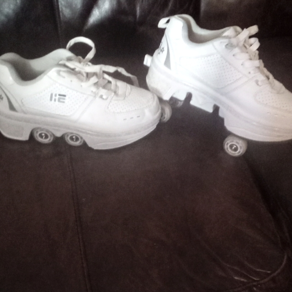 Heelys White Roller Shoes